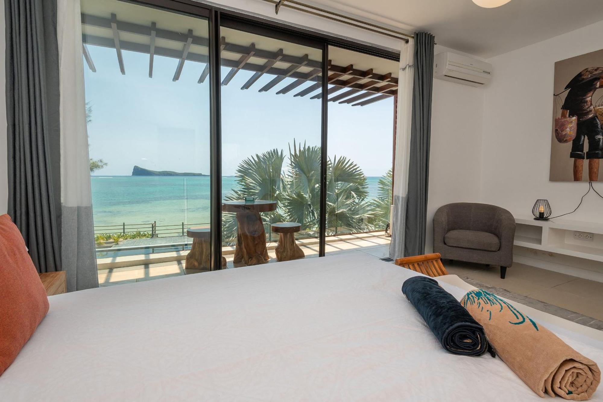 Luxury Beachfront Duplex, Coin De Mire View / 3Bed Cap Malheureux Bagian luar foto