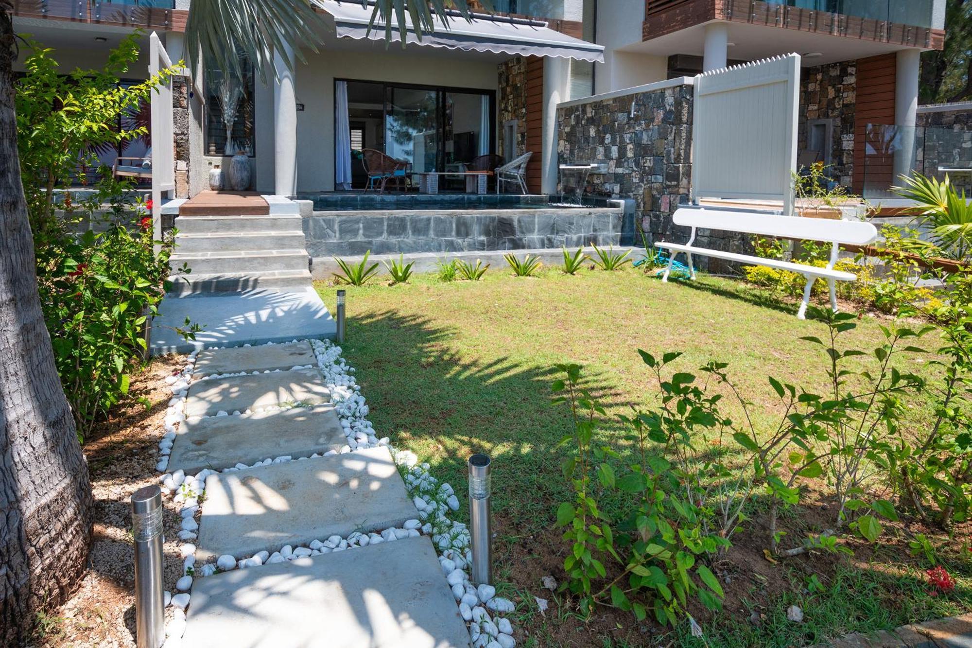 Luxury Beachfront Duplex, Coin De Mire View / 3Bed Cap Malheureux Bagian luar foto